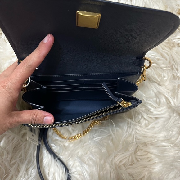 Tory Burch - Picture 2 of 4